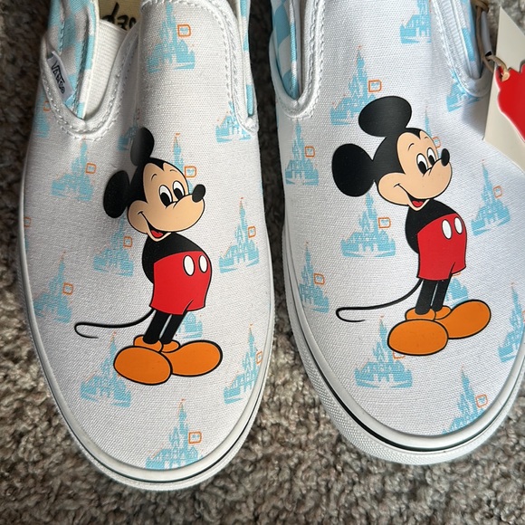 Vans X Disney 50th Anniversary main image 4